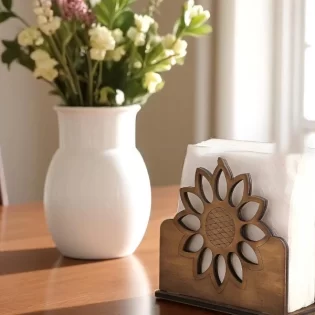 Wooden-sunflower-napkin