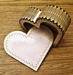 heart trinket box