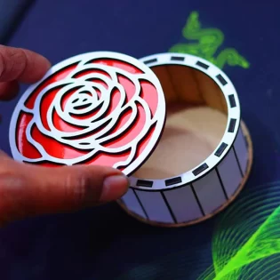 Round box wooden jewelry gift