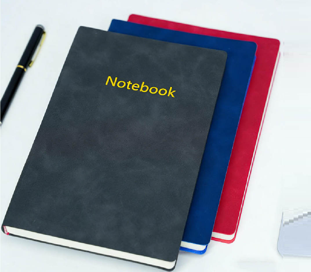 personalized diary gift Gurgaon premium notebook set