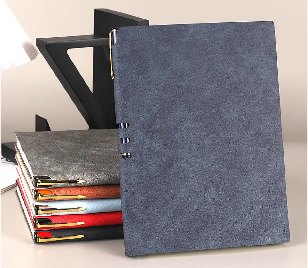 personalized diary gift Gurgaon premium notebook set