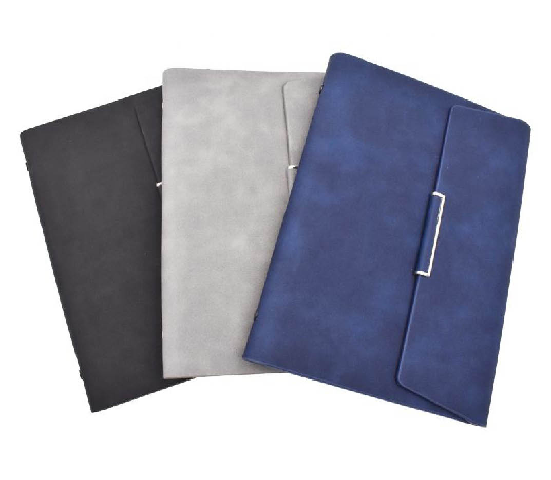 personalized diary gift Gurgaon premium notebook set