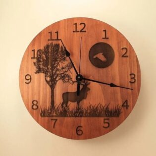 Chasy Olen Derevo Luna