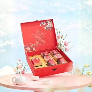 Festival Gift Packaging Box with Handle for Corporate Gifts, Hampers, Jars and Bottles by Gurgaon Graphics
