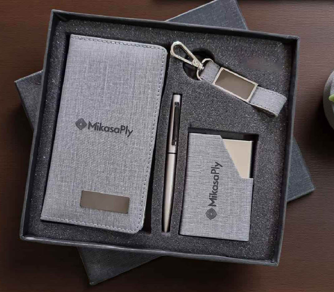Diary Gift Set diary gift set with pen keychain and card holder